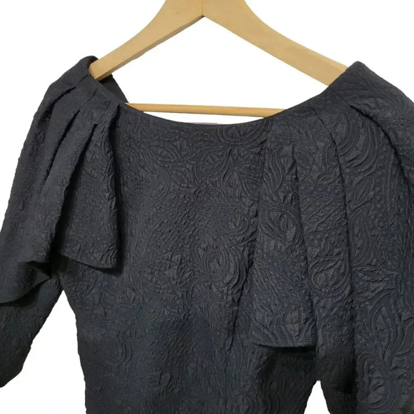 NWT BCBG MaxAzria Little Black Dress Puffy Scalloped Crepe Size 6 - Picture 2 of 5